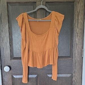 Peach Love California Rust Peplum Long-Sleeve Top